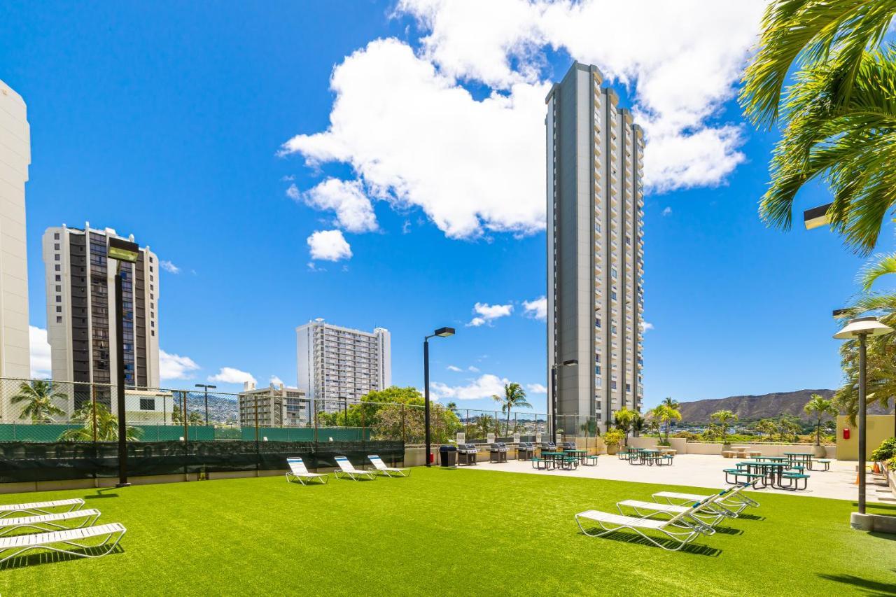 Mountain Views & Steps To Beach - Free Parking! Honolulu Ngoại thất bức ảnh