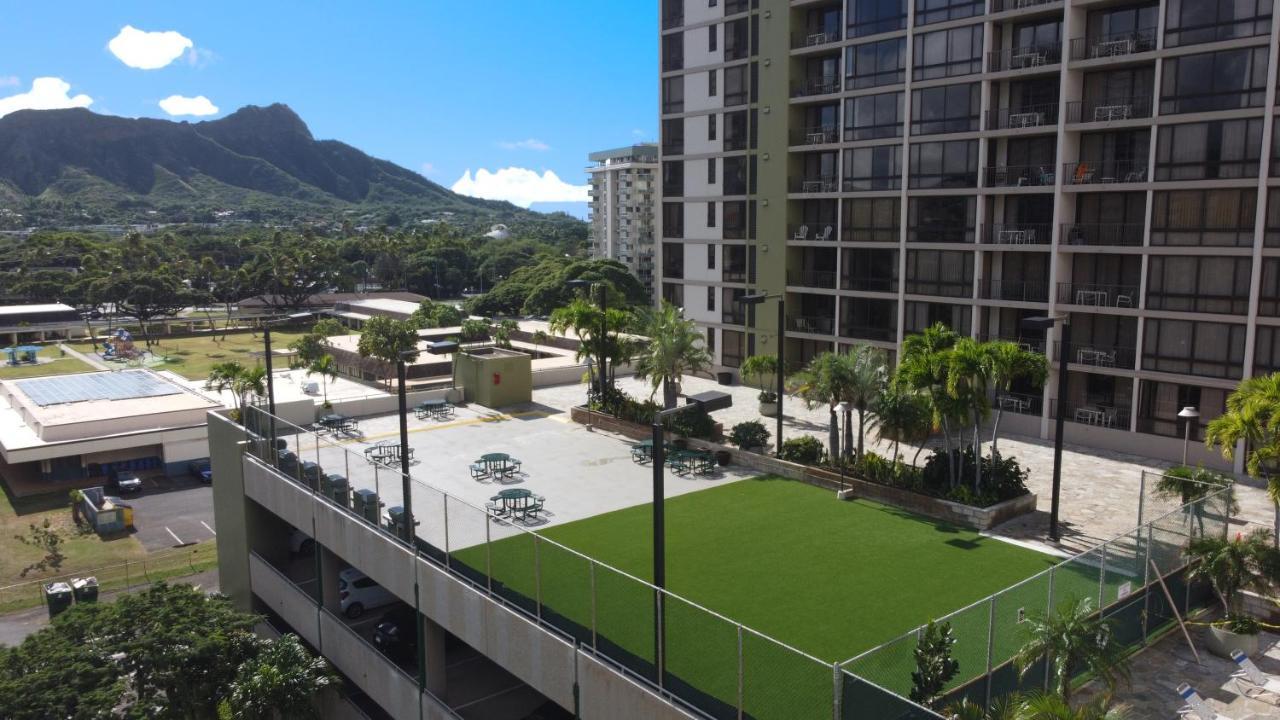 Mountain Views & Steps To Beach - Free Parking! Honolulu Ngoại thất bức ảnh
