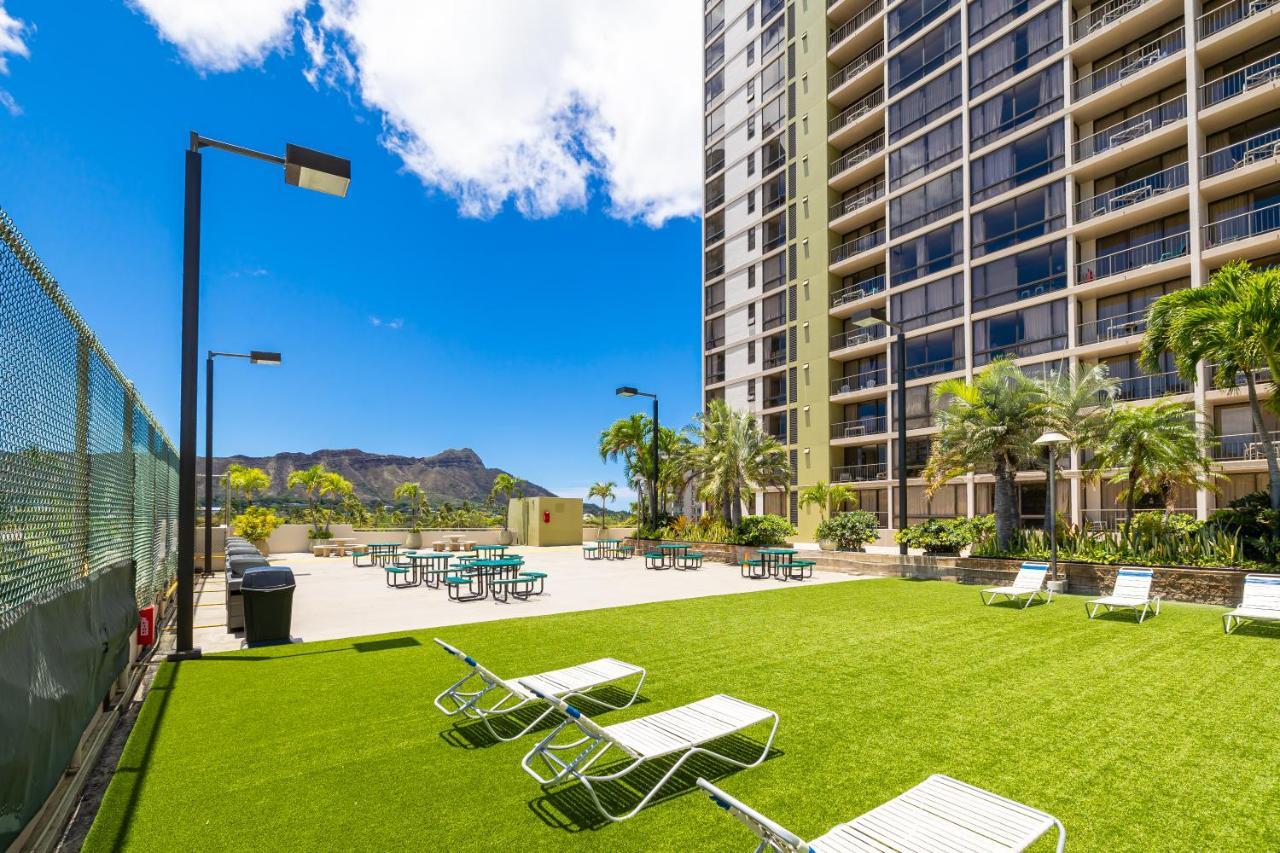 Mountain Views & Steps To Beach - Free Parking! Honolulu Ngoại thất bức ảnh